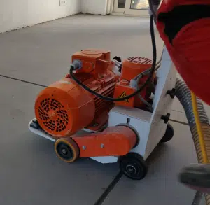 Fußbodenheizung fräsen