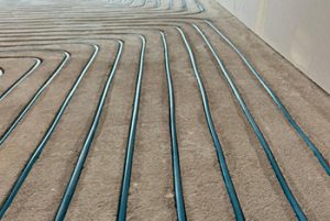 myn-fräsen-fussbodenheizung-fräsen-Heizkreisverteiler-aluverbundrohre-verlegen1
